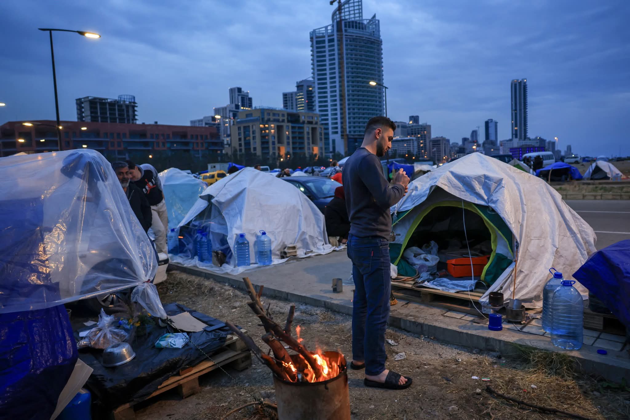 توأم في صندوق… قصة تهز العالم من لبنان
