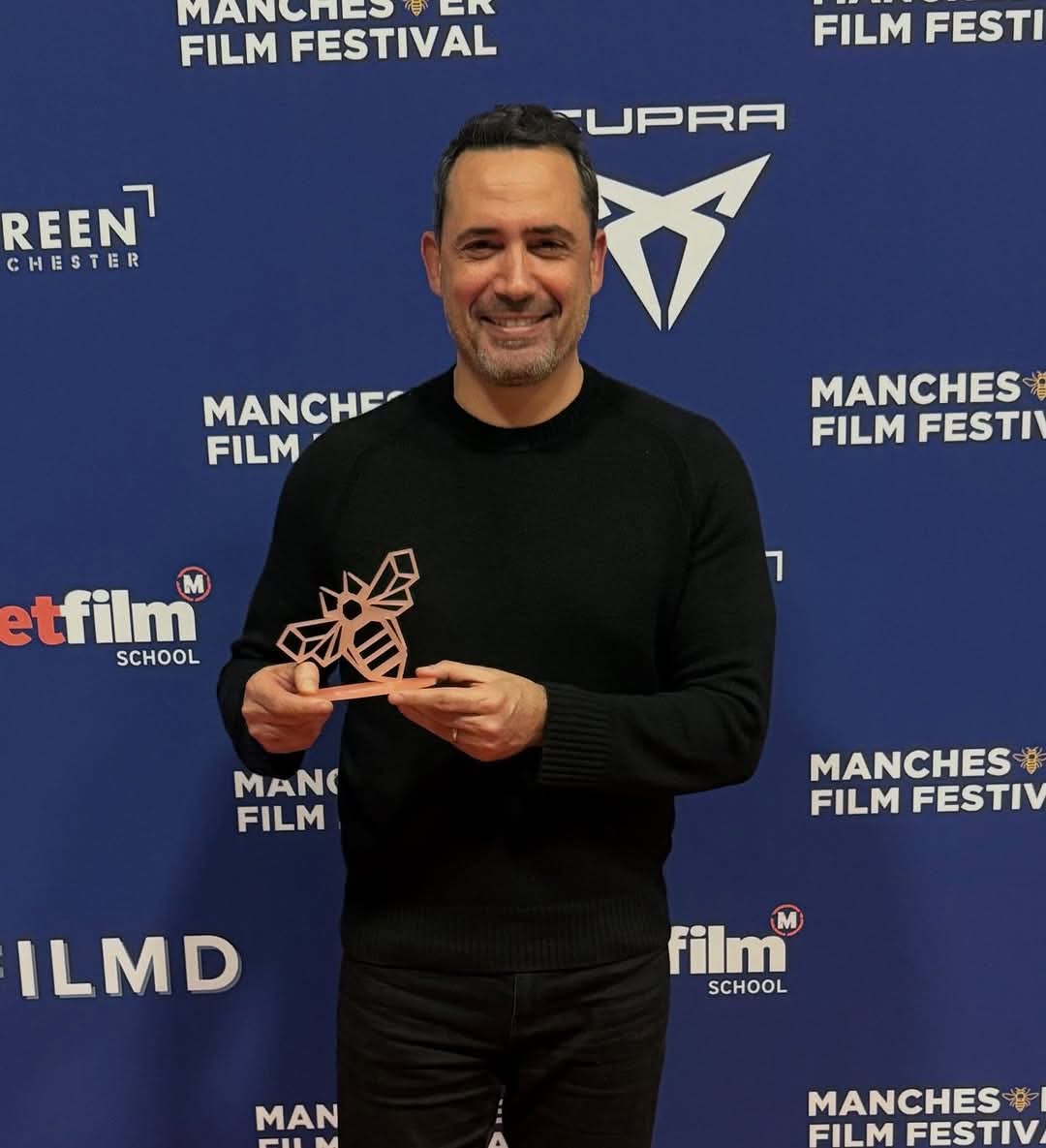 ظافر العابدين يحصد جائزة أفضل مخرج عن فيلمه "صوفيا" في مهرجان مانشستر السينمائي الدولي