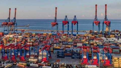 صدر عن مرفأ بيروت البيان الآتي: