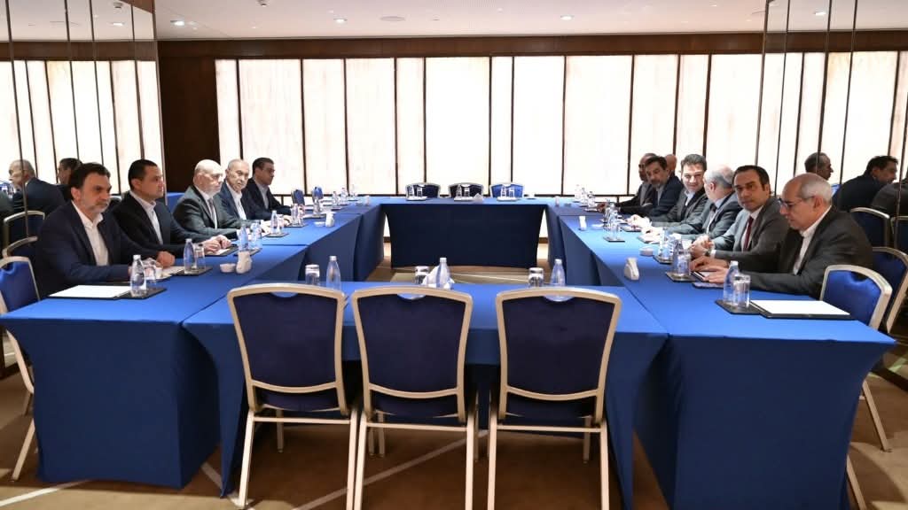 بيروت “منزوعة السلاح”… نواب العاصمة يحسمون ومؤتمر مرتقب