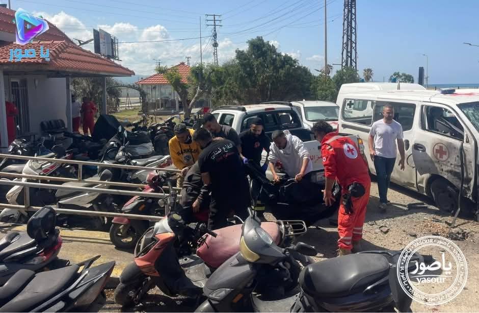 الصليب الأحمر اللبناني: استشهاد مسعف وجرح آخر في استهداف من مسيَّرة إسرائيلية