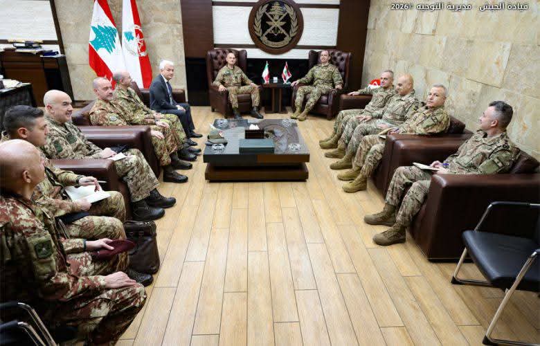 استقبل قائد الجيش