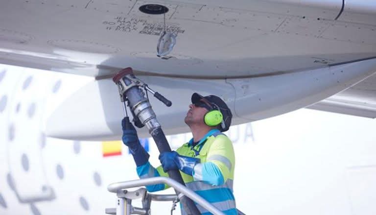 إغلاق هرمز يهدد الطيران… وأزمة خلال 3 أسابيع