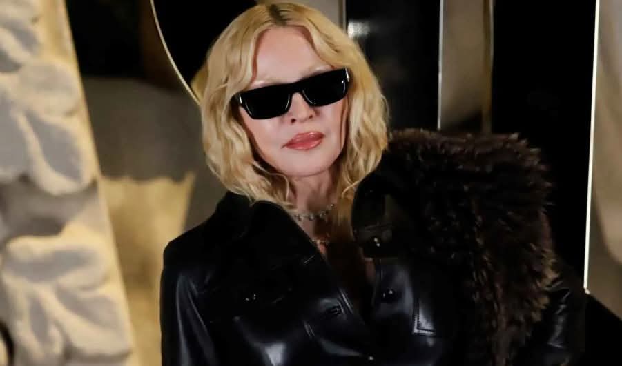 مادونا تعود بألبوم اعترافات على حلبة الرقص