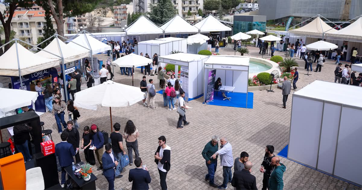 رغم كل الظروف… LAU تطلق رسالة أمل من جبيل