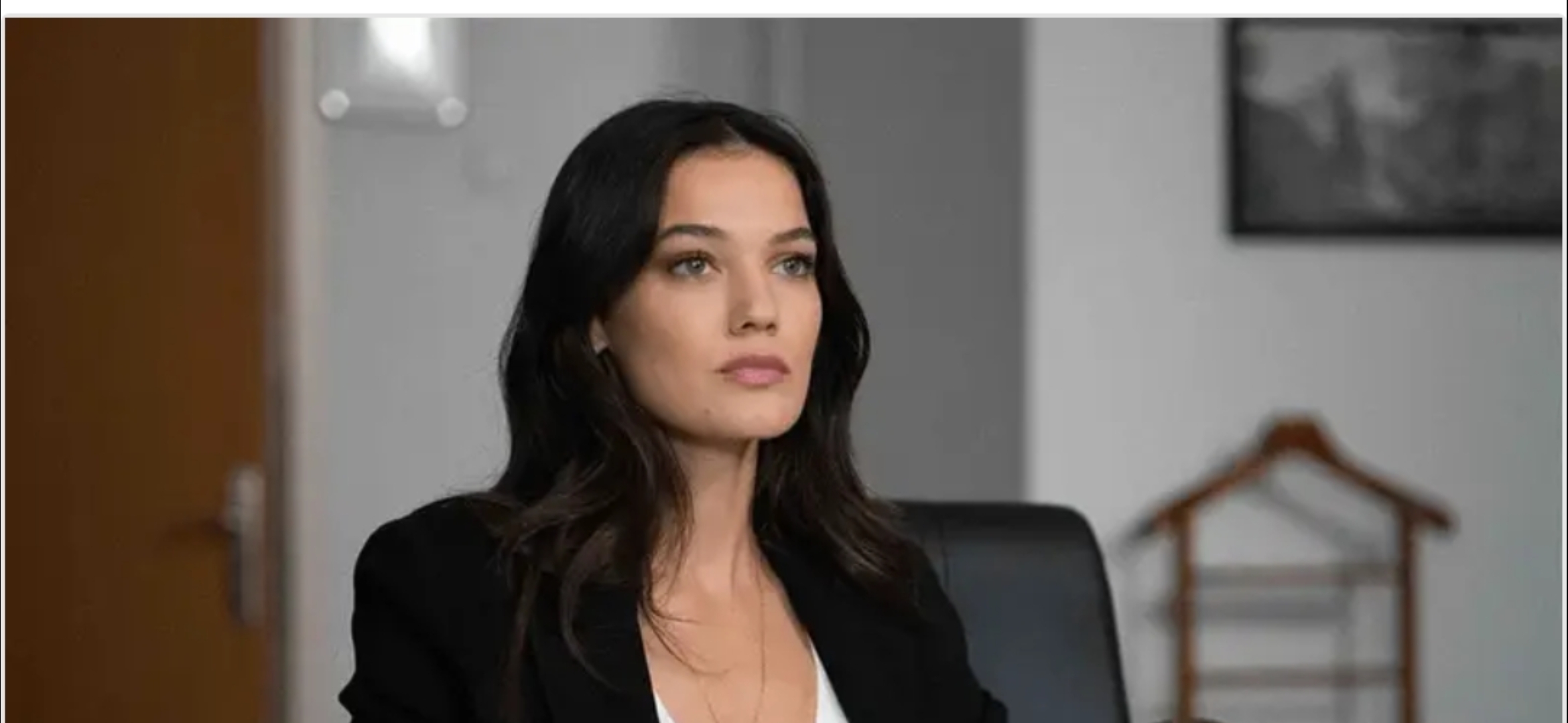 أصيب والدها خلال الحرب.. ممثلة تركية شهيرة تكشف انها من أصل 