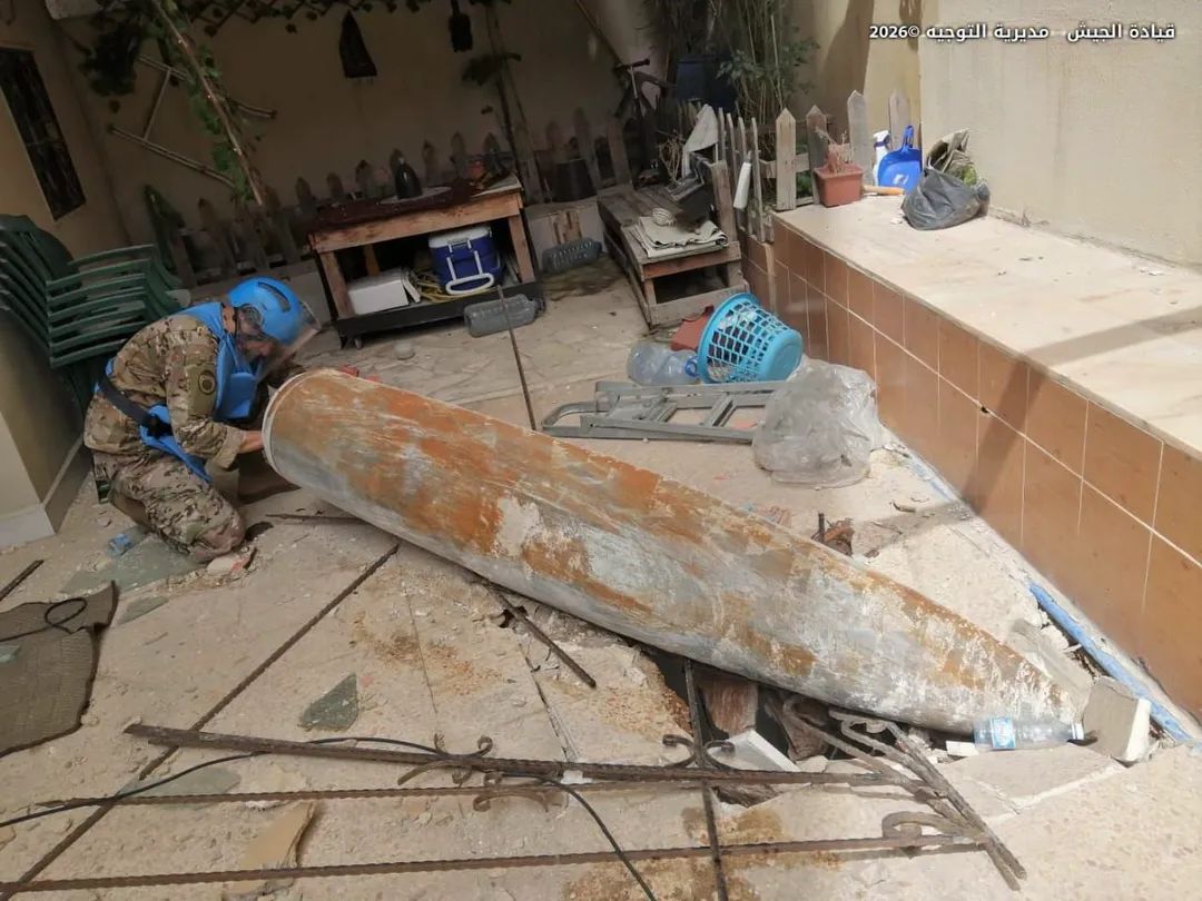 تفكيك خمس قنابل