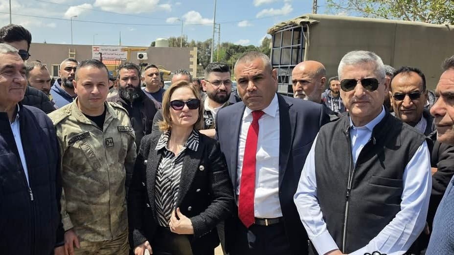 رئيس المجلس الاعلى للجمارك تفقد والقزي أمانة جسر قمار في البقيعة تمهيدا لافتتاحها