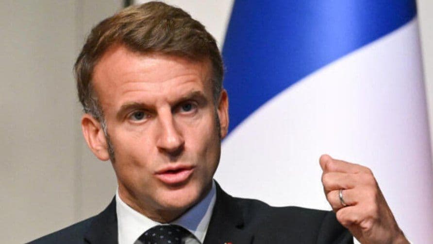 ماكرون دعا إلى مشاركة إقليمية في المفاوضات بشأن لبنان