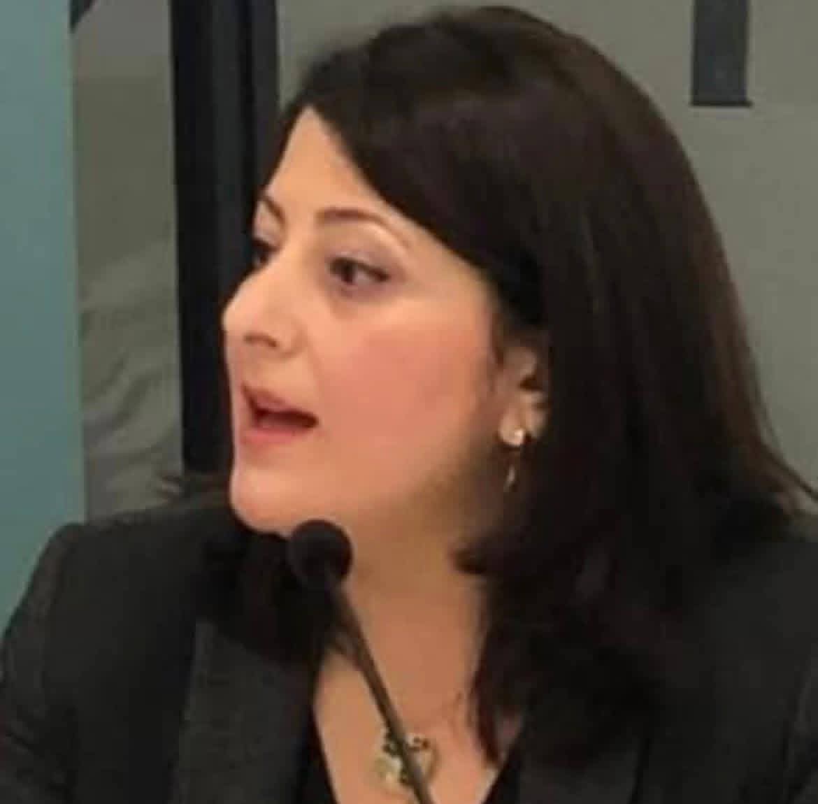 توفيت الصحافية في إذاعة مونت كارلو الدولية أمل نادر بعد صراع مع المرض.