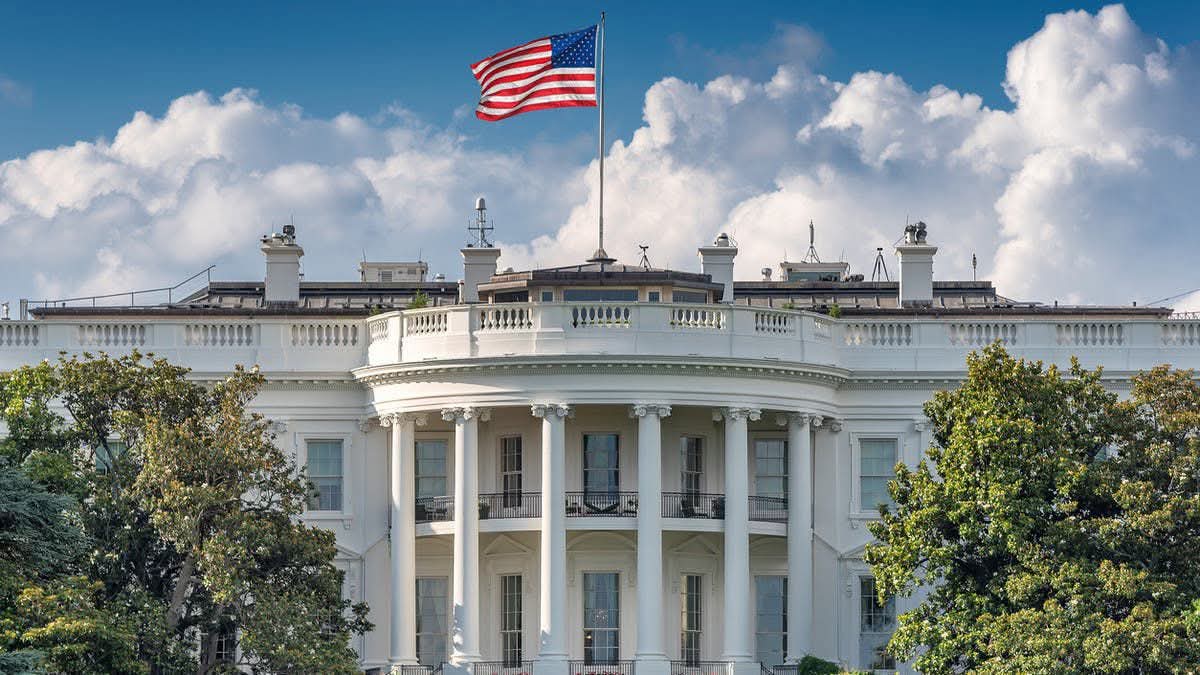 البيت الأبيض: “الجميع سيكون مستعدًا للذهاب إلى باكستان إذا كان ذلك ضروريًا