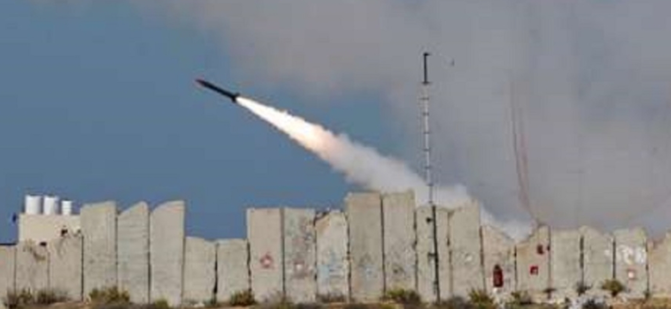 صورايخ ومسيّرات من لبنان باتجاه شمال إسرائيل