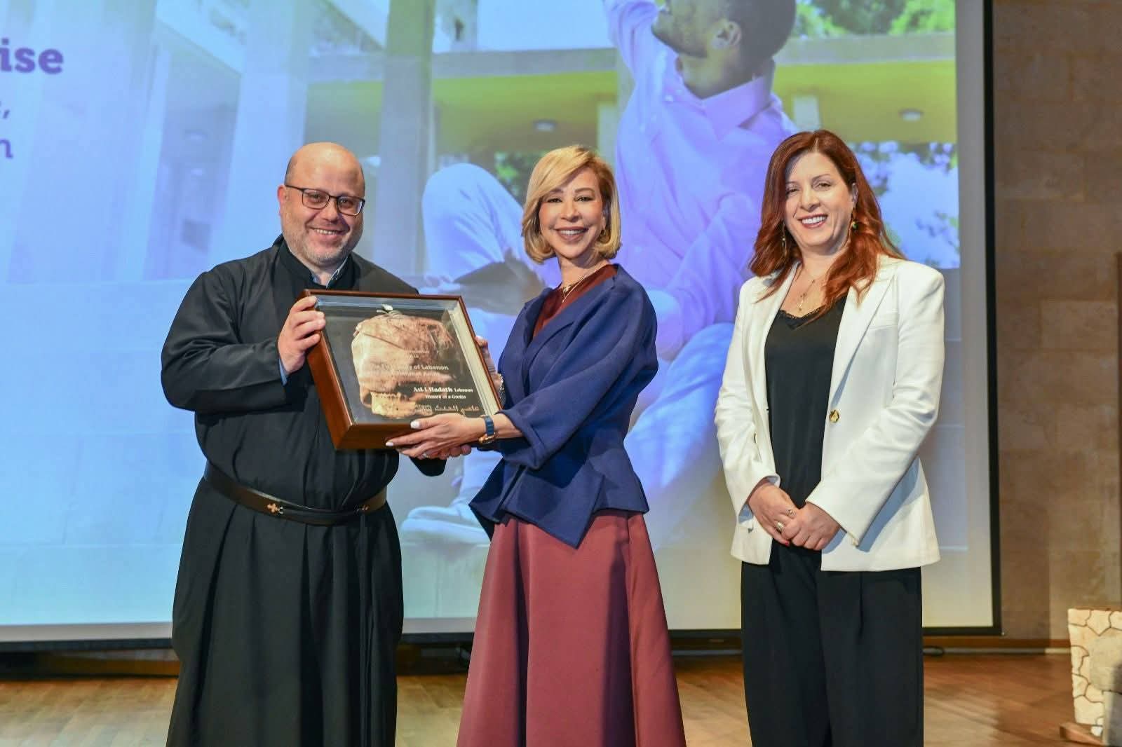 وطن يُبنى بالإرادة: نعمت عون تُطلق ثورة 'المواطنية الفاعلة' من جامعة الكسليك"