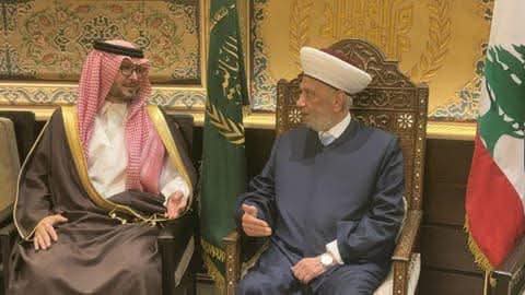 استقبل مفتي الجمهورية الشيخ عبد اللطيف دريان في دار الفتوى