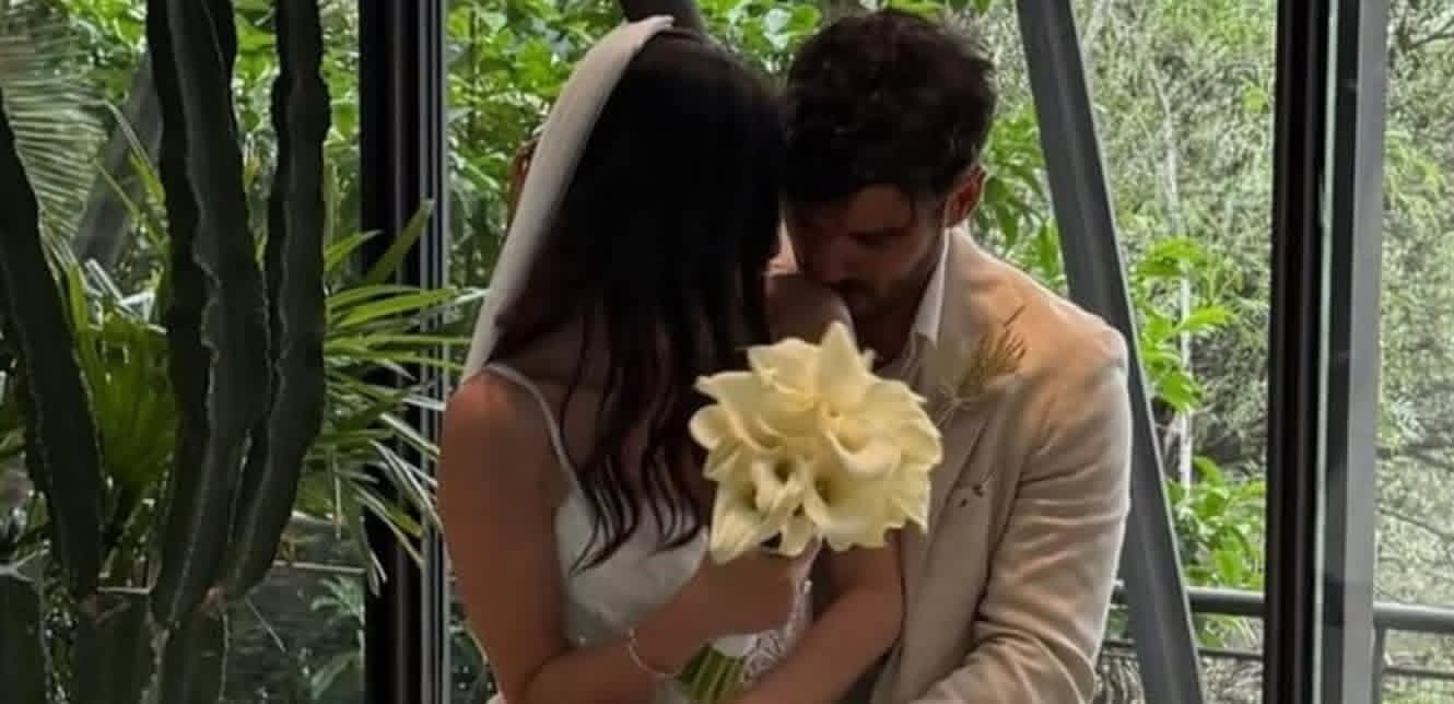هذا عريس بطلة مسلسل “التفاح الحرام