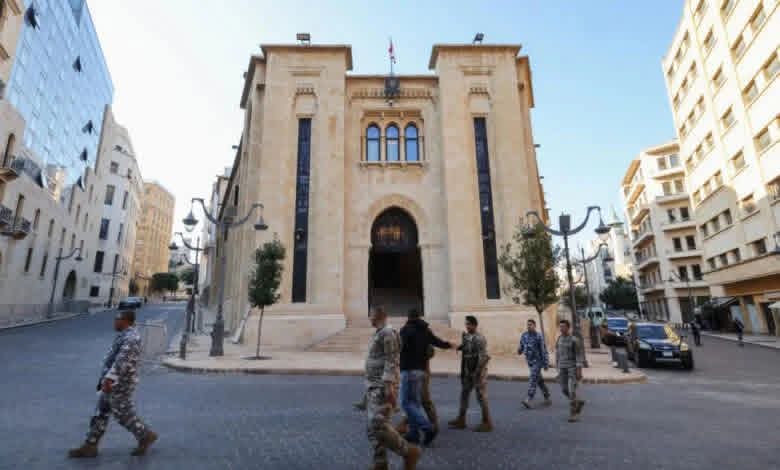 جلسة العفو العام تتحول إلى سجال… ووزير الدفاع: “انا فالل يعملوا اللّي بدّن ياه