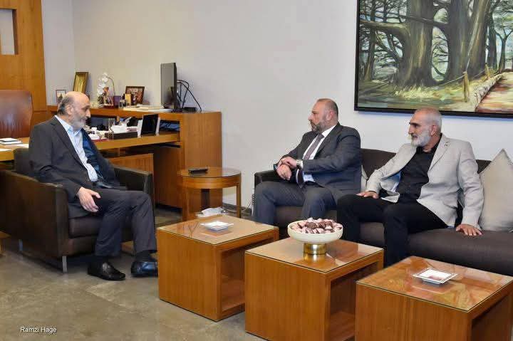 جعجع إستقبل رئيس بلدية العاقورة على رأس وفد
