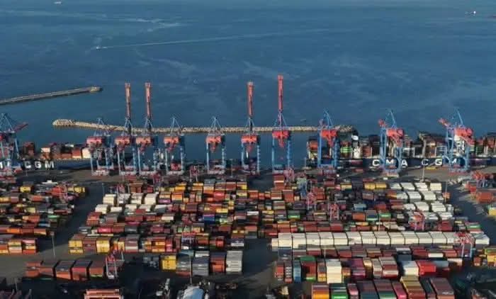 مرفأ بيروت يعلن إجراء تجربة لنظام صافرات الإنذار التابع له في هذا التوقيت