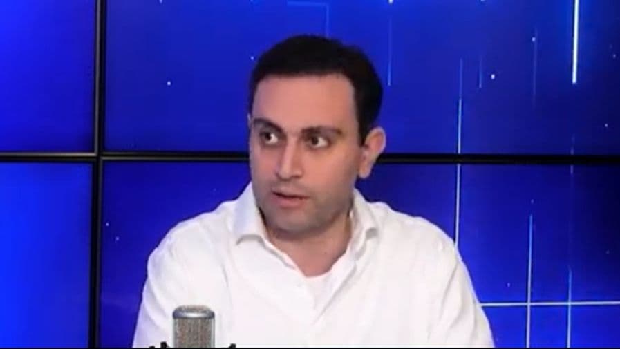 بطرس: لا نقص في الدجاج والأسعار تحافظ على إنخفاضها رغم خروج مليوني فروج من الدورة الإنتاجية نتيجة الحرب