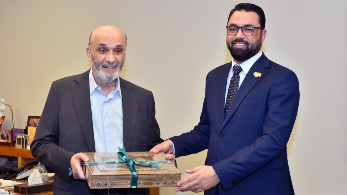 جعجع التقى القائم بالأعمال السوري وتأكيد أهمية التواصل السياسي والديبلوماسي بما يخدم مصلحة البلدين