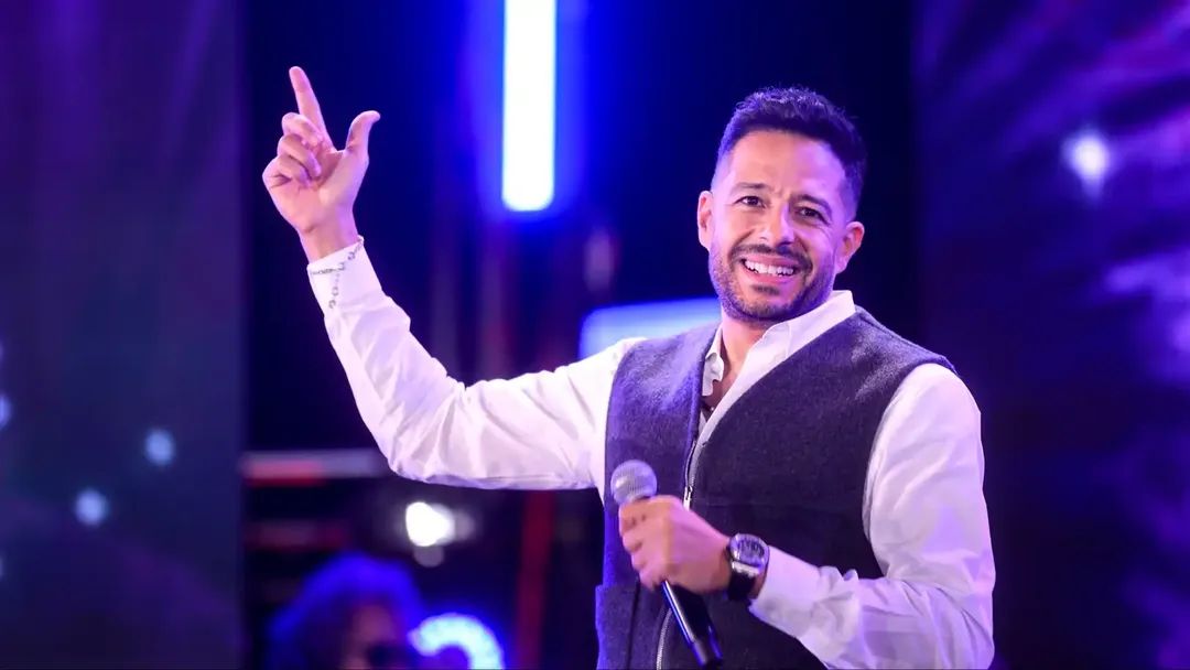 محمد حماقي يطرح أولى أغنيات ألبومه "سمعوني"