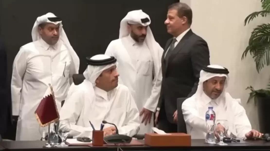 تفاهم أميركي ـ إيراني بوساطة قطرية يمهّد لفتح هرمز وإنهاء التصعيد