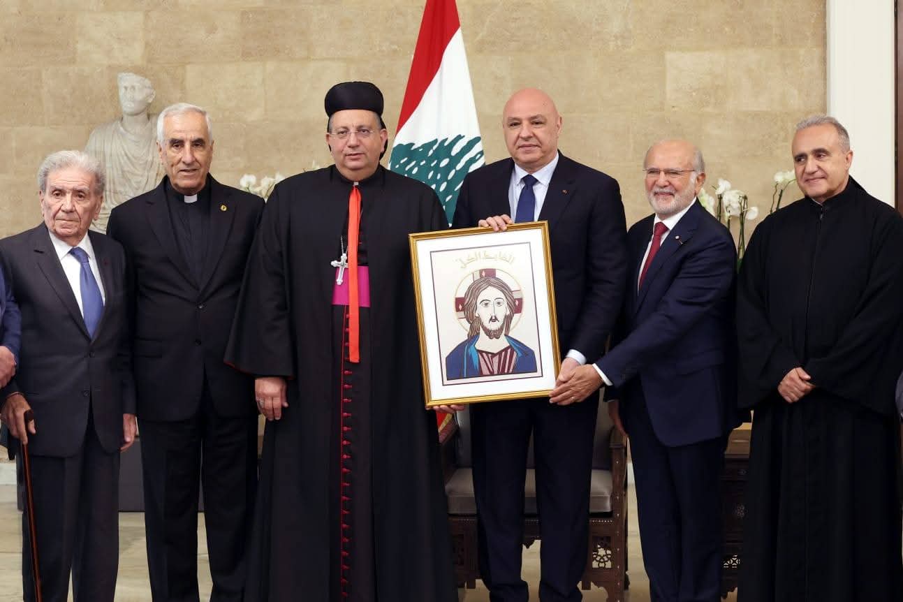 وفد رابطة قنوبين البطريركية للرسالة والتراث بحضور المطران جوزف نفّاع
