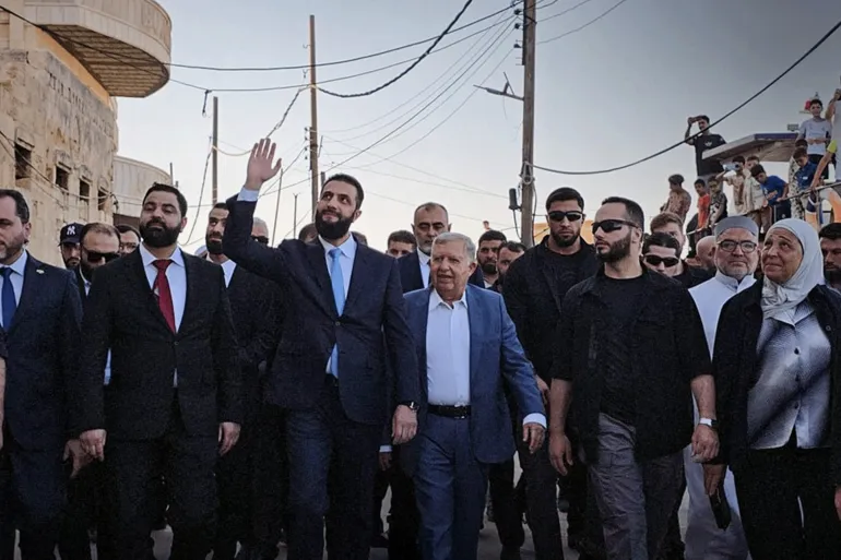 الشرع يطلق من جزيرة أرواد منصة سياحية لإنعاش اقتصاد سوريا