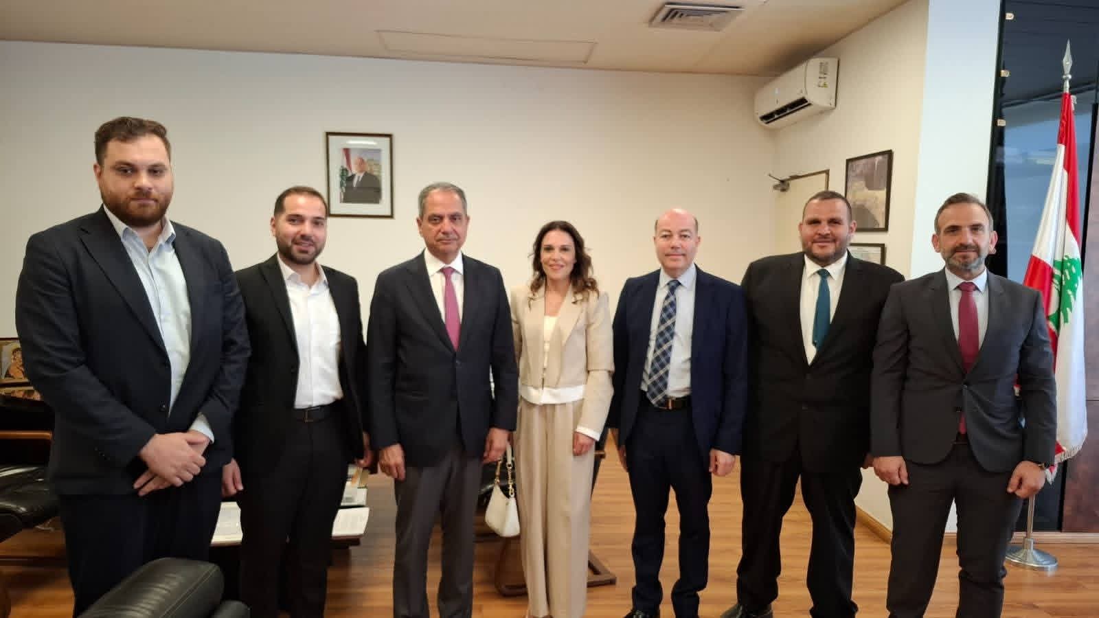 الصدي يلتقي مجالس مؤسسات المياه ومفوضي الحكومة