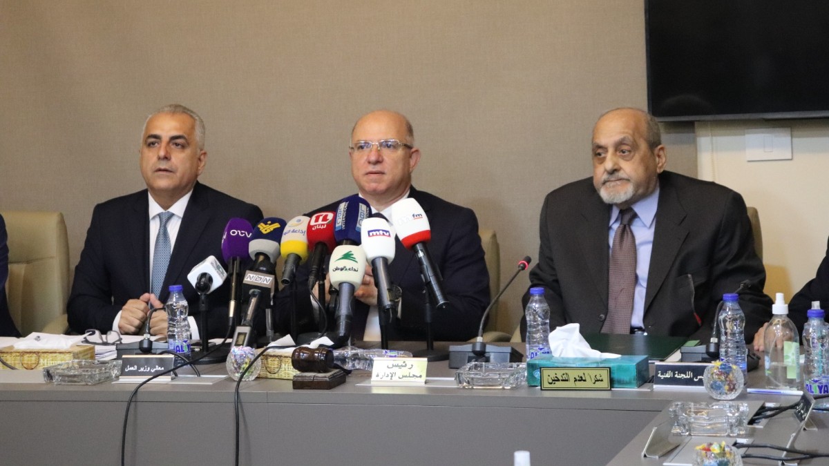 وزير العمل أطلق الجدول الجديد للأعمال الطبية 