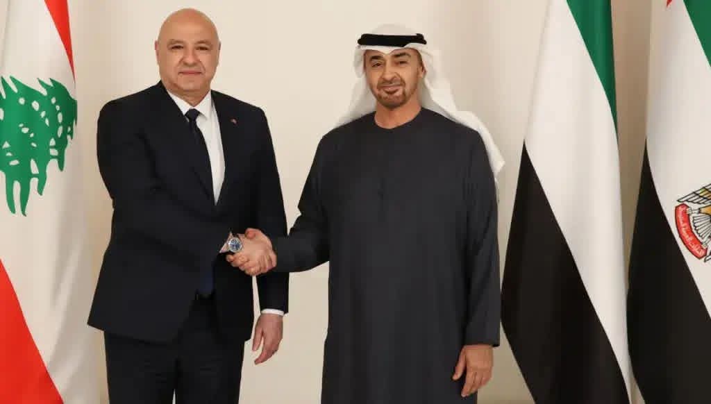 نقف إلى جانبكم"