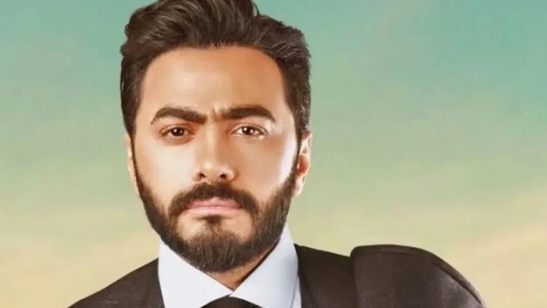 تامر حسني يقر بوجود خلاف بينه وبين عمرو دياب