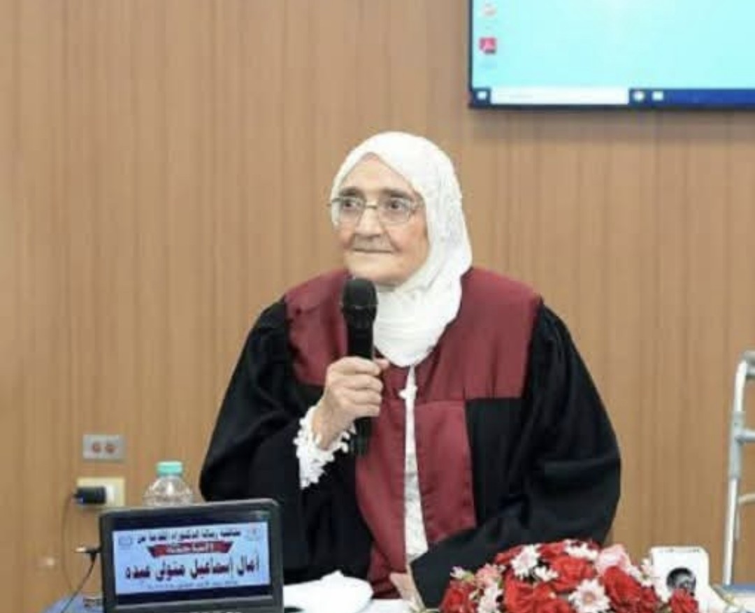 أكبر امرأة عربية.. ثمانينية مصرية تحصل على الدكتوراه