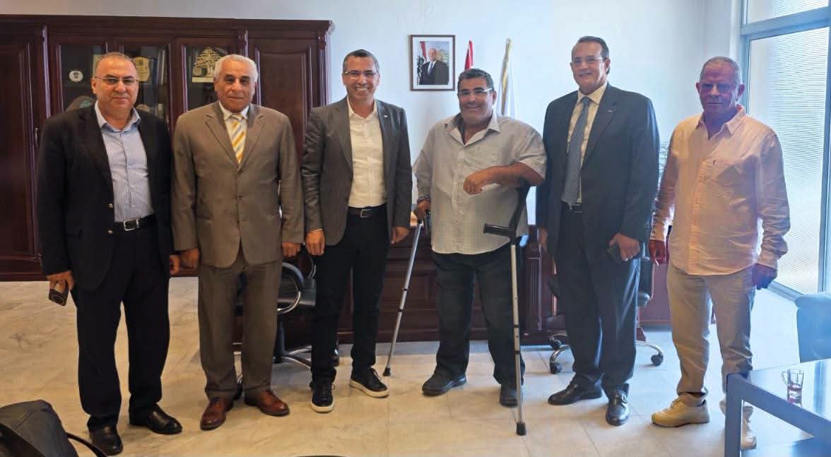 وزير الزراعة يزور جامعة رفيق الحريري لبحث سبل التعاون بين الطرفين