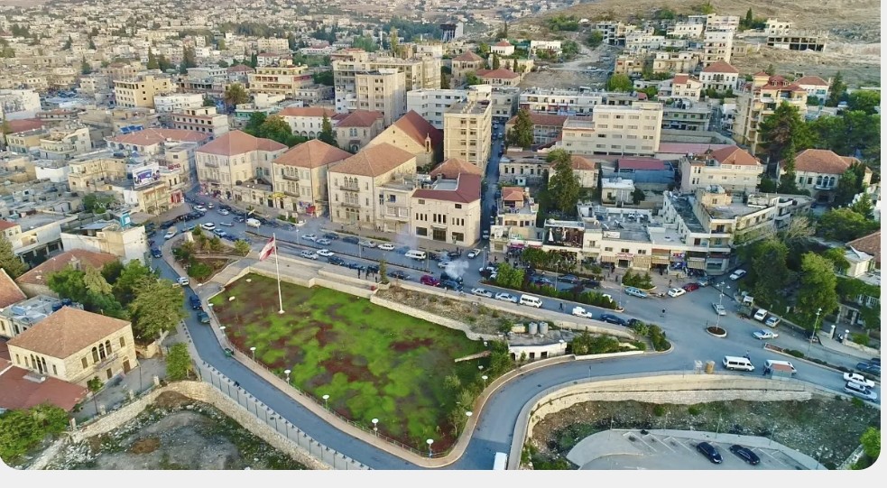 في بعلبك.. اعترضوا شابين بقوة السلاح وسلبوهما