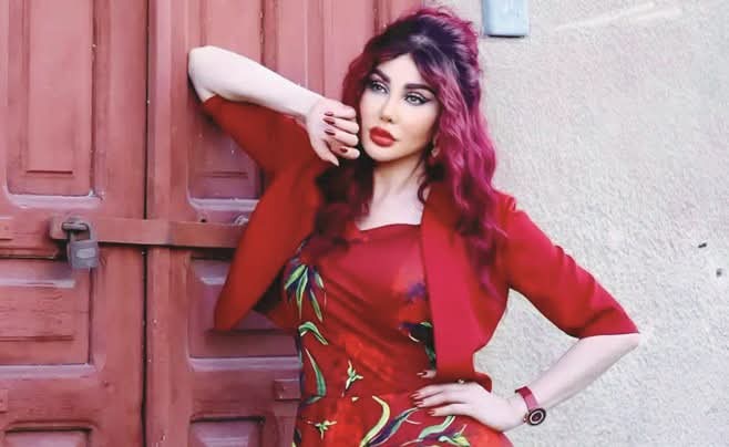 جيني إسبر بشخصية مختلفة في «خارج التغطية