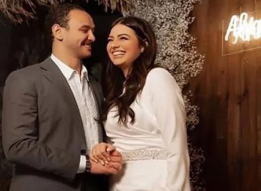 إنفصال أحمد خالد صالح وهنادي مهنا رسمياً بعد عام من وقوعه