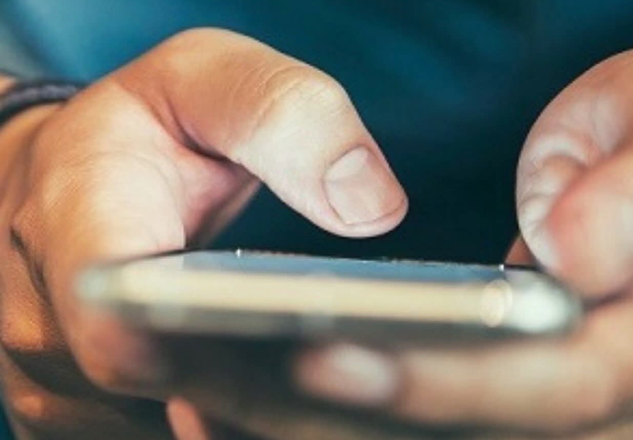 خاص KPN | نحو 400 ألف مرة في الدقيقة تُفتح الهواتف في لبنان!!