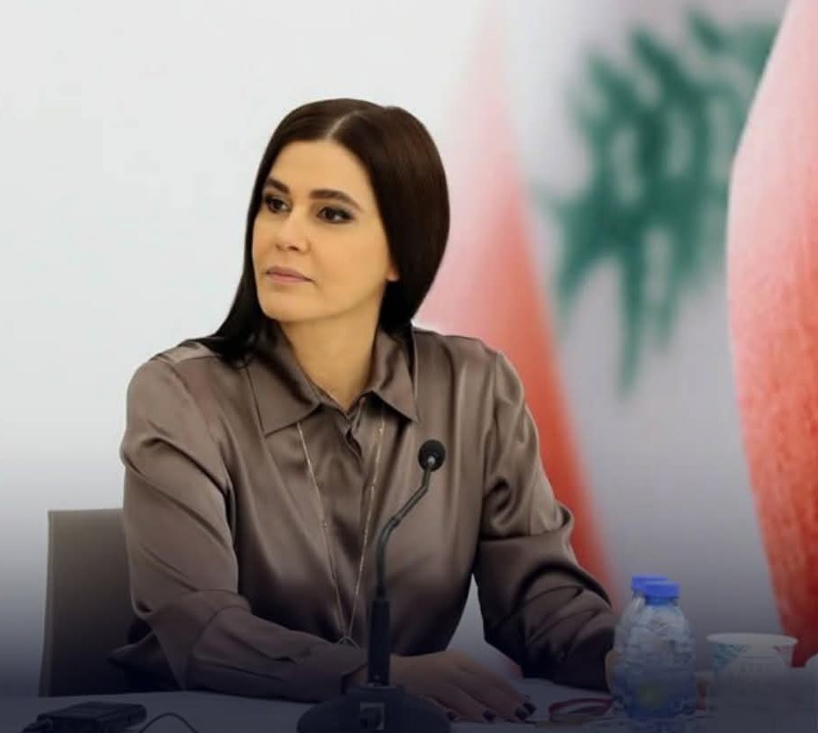 تمر العلاقة بين النائبة ستريدا جعجع وشقيقتها دنيز بمرحلة شديدة التوتر، 