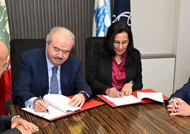 جابر يوقّع اتفاقية بـ150 مليون دولار مع البنك الدولي للتحول الرقمي: تحديث الإدارة والخدمات العامة