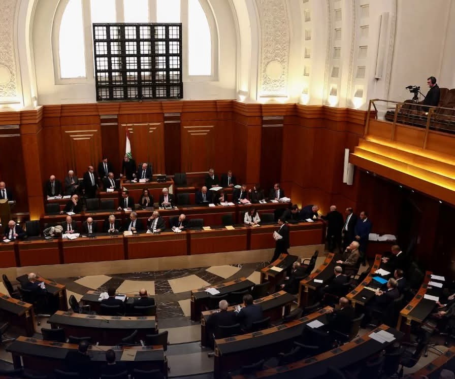 يثير البند العاشر من المادة الثانية من قانون العفو العام