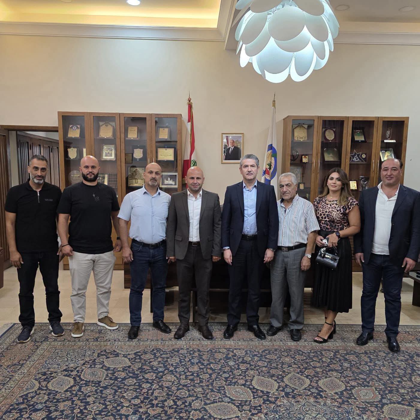 في شؤون بلدة رياق ودعت الأهالي إلى دفع المستحقات والرسوم البلديّة