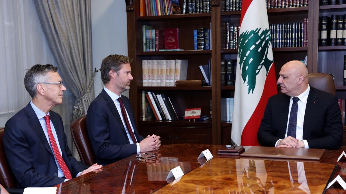 الرئيس عون استقبل وزير التجارة الخارجية والتعاون الإنمائي الهولندي