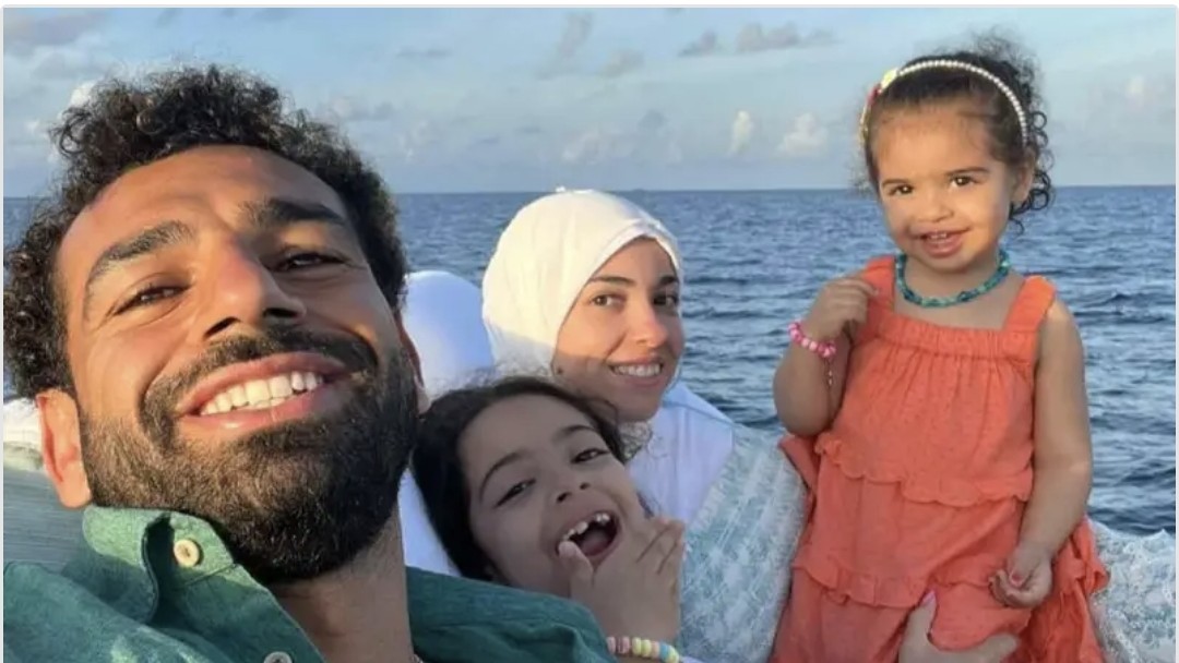 محمد صلاح يرزق بمولوده الثالث… وما هو الاسم الذي اختاره له