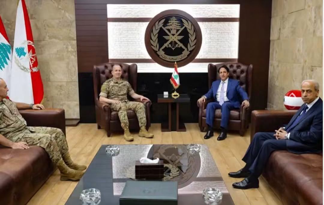 سفير لبنان في ماليزيا يلتقي العماد هيكل