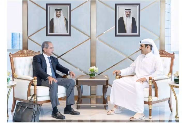 وزير الطاقة القطري يبحث مع جو الصدي سبل تعزيز التعاون بين قطر ولبنان
