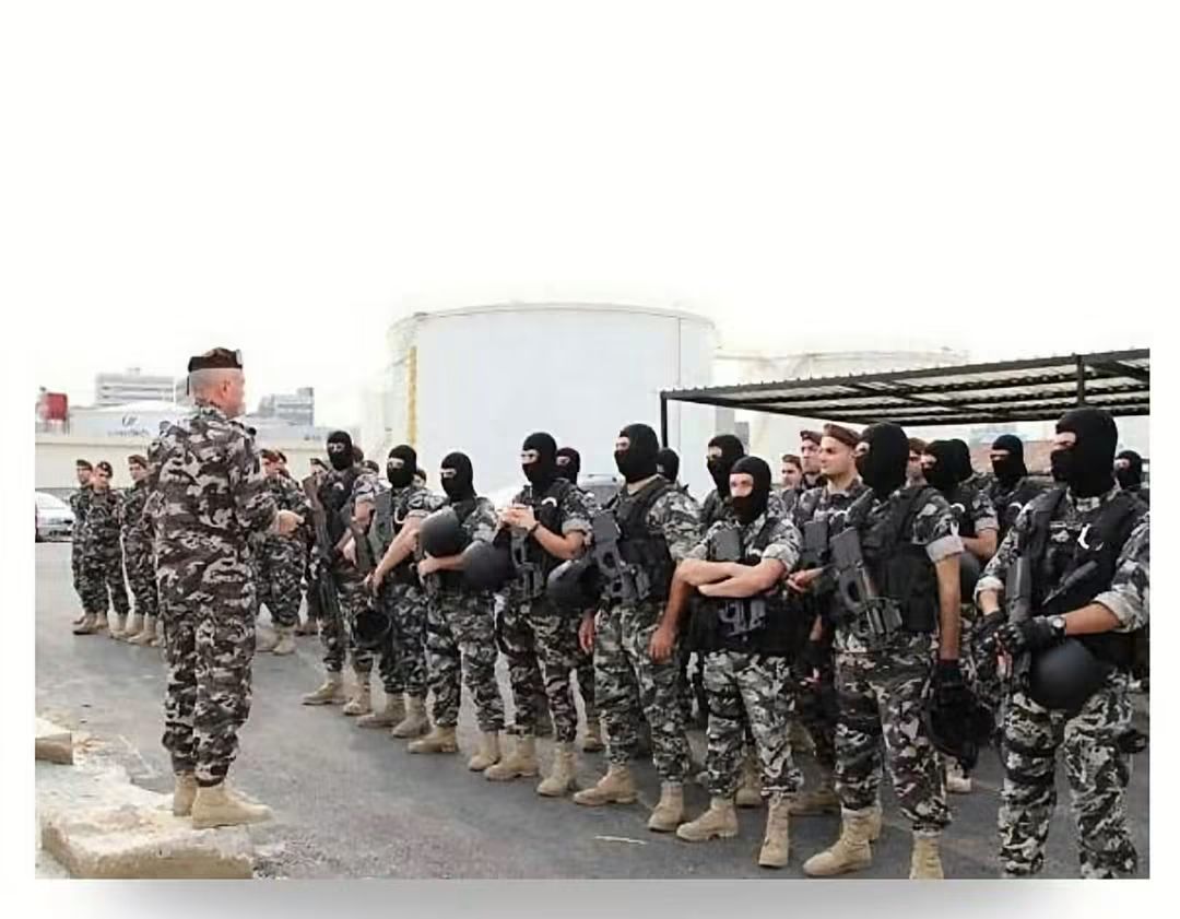 إقفال معمل لتصنيع القشطة بالشمع الأحمر في كفردلاقوس