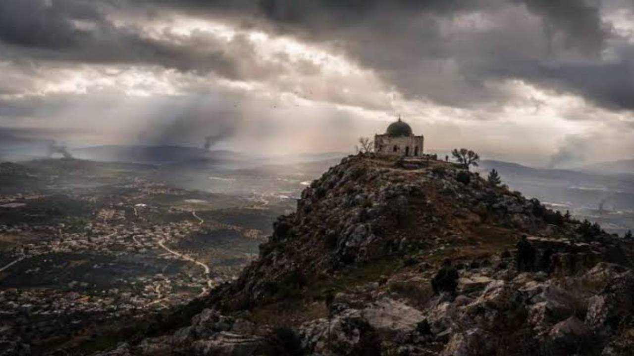 لماذا لم يرد "حزب الله" وايران على تفجير "علي الطاهر