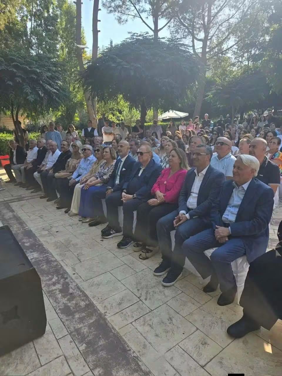 مهرجان الجوز السنوي الأول"،
