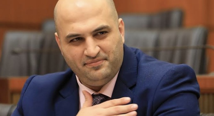 وزير الصحة أطلق مبادرة “نَفَس” لتعزيز صحة الموظفين ووقايتهم من الأمراض